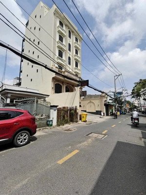 hạ gần 2 tỷ đất 10m x 45m full thổ cư mặt tiền đường tân thới hiệp 14 rộng 12m tiện xây ks,chdv