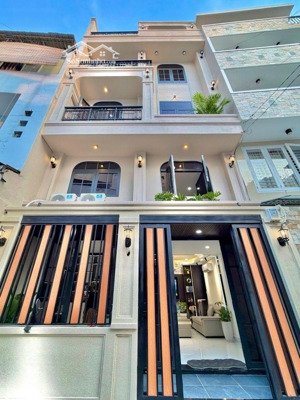 siêu phẩm hxh thông thích quảng đức phú nhuận - sát mặt t.iền ngang 6 m - 8.x tỷ