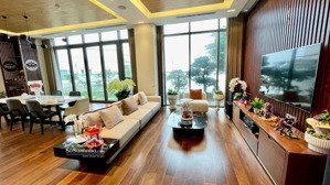 hàng hiếm, chủ thiện chí bán căn n05 hoàng đạo thuý, dt: 154m2, 3pn, nhà đẹp, giá : 100tr/m2