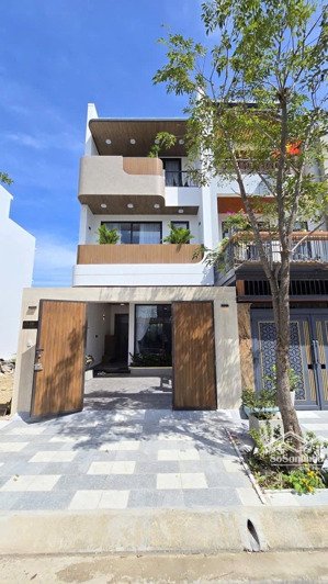 nhà 3 tầng mỹ gia gói 5 thái hưng xây mới, nội thất đẹp, đã hoàn công giá tốt