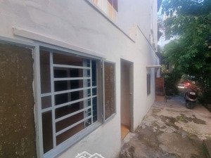 chính chủ giảm bán gấp nhà đường lê quang định, tiện xây mới 54m2 chỉ hơn 4tỷ