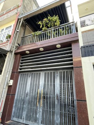 bán gấp trước tết nhà 3 tầng, 4x27m, hẻm ô tô dương đình hội, gần cổng an thiên lý, phước long b