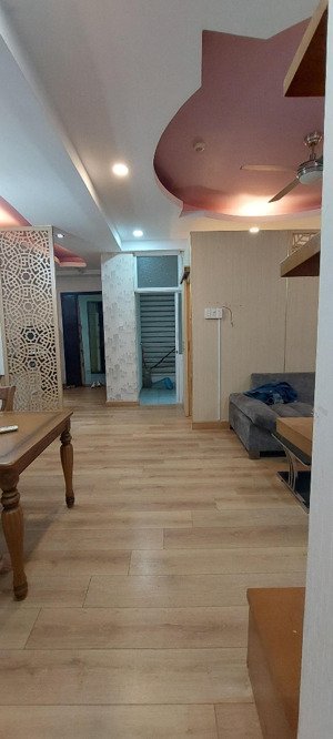 căn hộ rất đẹp petroland quận 2, dt 80m2, 2pn, 2wc, đầy đủ nội thất, giá rẻ 9triệu. 