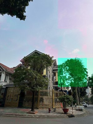 bán nhà, 4 tầng, nhỉnh 8 tỷ, hxh,gần d.c.lợi ,6x16,nhà bè