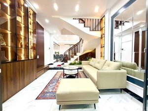 căn duy nhất thái hà, đống đa, lô góc 2 thoáng vài bước chân ôtô tránh, sát phố, nhà xây mới 42m 5t