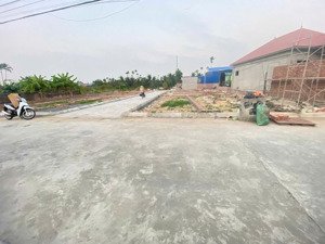 em cần đẩy gấp 1 lô cao nhân chính chủ để lấy tiền tiêu tết