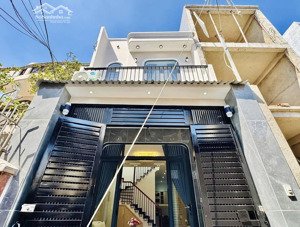 nhà mới - tông màu đẹp - nhẹ nhàng - đón xuân - nội thất đầy đủ bao gồm điện máy - khu xóm đạo