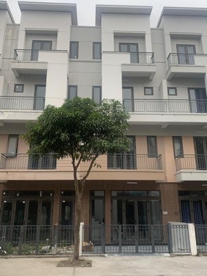 bán shophouse 75m tại centa diamion chỉ 6,819 tỷlời ngay khi mua, 75m2 ,tiềm năng tăng giá cực cao