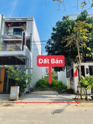 bán đất đường hoà minh 28 cạnh uỷ ban quận liên chiểu đà nẵng, gần biển, 108.5m2