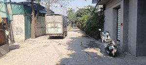 cho thuê kho xưởng sát đường đại lộ thăng long, đại mỗ, ntl, dt 600m2, điện 3 fa, nước sạch, xe 15t