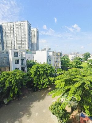 mặt tiền 20m kdc intresco 13e-ngay đh kinh tế-nguyễn văn linh-5x20-4 tầng 10 tỷ