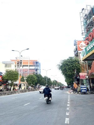 mặt tiền kinh doanh, đường lê trọng tấn, p.tây thạnh 3,6x15m 1 lầu