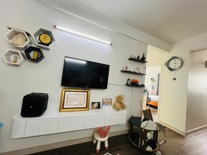 bán căn hộ chung cư bông sao lô a phường 5, q8. dt 60m2, 2pn. giá 3.175 tỷ lh: hữu dũng)