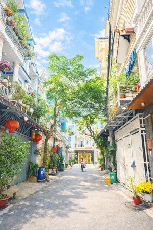 gần bệnh viện quận 12, hẻm 6m thông, 3 tầng, 5x13, chỉ 6 tỷ