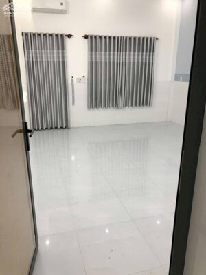 Cho thuê nhà mặt tiền đường mậu thân gần chợ xuân khánh