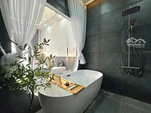 giáp aeon tên lửa 5p-tỉnh lộ 10- hạ giá 200 triệu -hẻm 7m xe hơi vô nhà 4x17m, lửng ngược