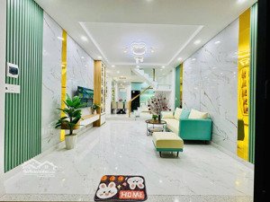 nhà đẹp tỷ mỷ từng chi tiết - 2 tầng - 3 phòng ngủ - 2 mặt hẻm ô tô