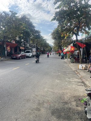 cần tiền bán gấp dãy trọ mặt tiền phạm như xương diện tích khủng 149m2 giá nhỉnh 6 tỷ