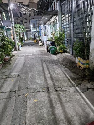 chủ giảm 200 triệu hxh bình chiểu, thủ đức 70m2, ngang 5m giá chỉ 3,85 tỷ