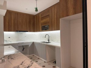 cho thuê căn hộ e1 ciputra nhà mới tinh, vào ở ngay