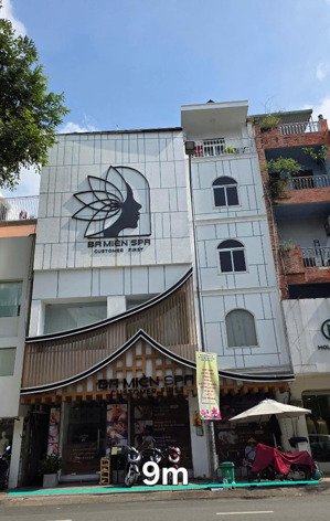 siêu vị trí! về giá tốt! chủ cẩn bán nhà mặt tiền đường võ văn tần p6 quận 3.dt:9x15m2 giá 80 tỷ.