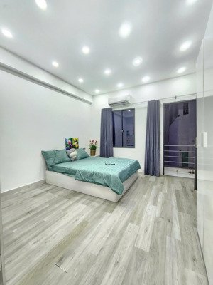 căn hộ 1 phòng ngủ ban công trung tâm quận 1 ngay cinestar quốc thanh