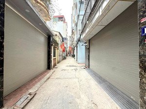 bán gấp hơn 6 tỷ bùi xương trạch 31m2 4 tầng 3.5mt ba gác đua - 50m ra đường ô tô - giá đầu tư