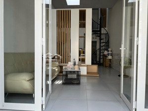 9,5 triệu - nhà đẹp hẻm 36 huỳnh thiện lộc, tân phú có 2pn.