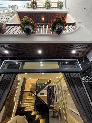 nhà mới full nội thất - trệt 2 lầu sân thượng - gần hẻm xe hơi. nguyễn tư giản p12 gò vấp.
