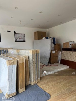 cho thuê nhà mặt phố nguyễn chí thanh, 85 triệu, 71m2, 5pn, 4wc, đẹp, nhiều tiện ích