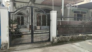 bán nhà trung tâm thị trấn long thành hẻm xe hơi mặt tiền hiếm 7,7m-giá: 6,2 tỷ