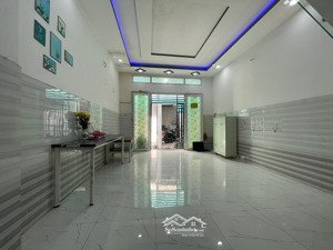 chỉ 3,6 tỷ có ngay căn nhà đẹp 2 tầng 38 m2 sổ hồng riêng hẻm 4 m phạm thế hiển quận 8