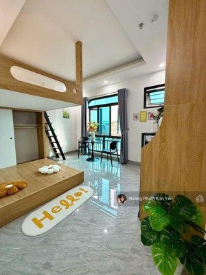 xịn xò! tòa căn hộ dịch vụ đê la thành, lô góc, 22pkk, dt 7%/năm, xây mới tinh, pccc đỉnh, 10m ô tô