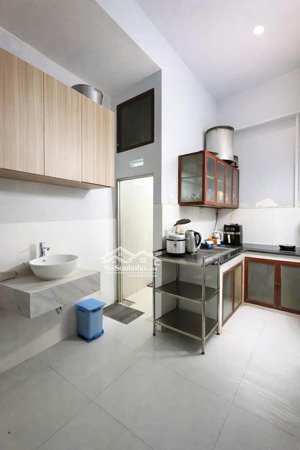 nhà bán trung tâm tân bình bùi thế mỹ lô góc đường 8m 42m