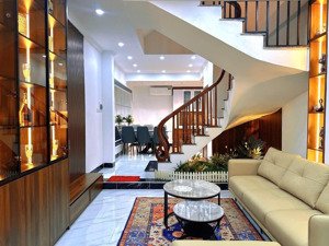 10 tỷ nhỏ, bán nhà phố phạm văn đồng, đối diện đại học quốc gia, dt40m2 x 6t , vài bước ra phố