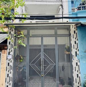 Nhà hẻm ô tô thông, đối diện VinFast Tân Phú, 4.35 tỷ