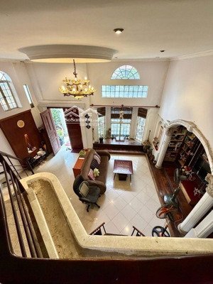 biệt thự hẽm xe hơi hoàng hoa thám-phú nhuận dt:108 m2: 6,2* 15m- giá 19,5 tỷ.