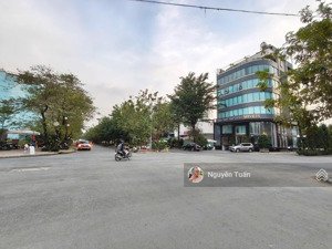 giảm sâu 5 tỷ bán gấp nhà khu hành chính thạnh mỹ lợi