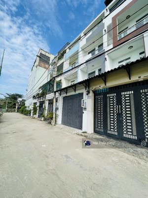 bao giá toàn khu vực - nhà đẹp 4 tầng khu dân cư ngay phạm văn đồng - pháp lý chuẩn chỉnh