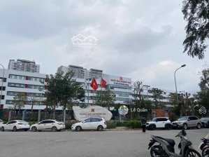 bán lk 87m2 trường ngôi sao hoàng mai hoàn thiện full nội thất cực đẹp chỉ 26,8 tỷ. lh: 
