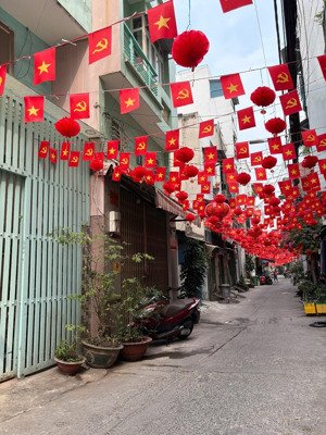 hẻm xe hơi bùi văn ba - tiện xây mới - 4 x 15 vuông - 5.x tỷ