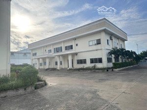 bán xưởng trong kcn minh hưng hàn quốc, đang cho thuê 130tr, có thể lấy lại xưởng sản xuất 28tỷ6