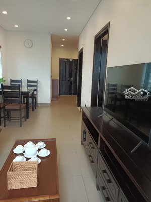 chính chủ cho thuê 2 phòng ngủ phố ngọc thụy gần cầu chương dương 65m2 full đồ 10 triệu: 