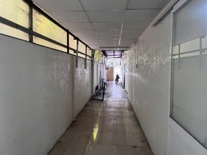 cho thuê nhà nguyên căn/kho đẹp p tam bình, 300m2 đường tải lớn, gần đường tô ngọc vân kho lạnh vp