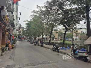mặt phố, vỉa hè rộng kd đắc địa, view mặt hồ, dt 35m2*5tầng, chỉ 12,2 tỷ (ctl)
