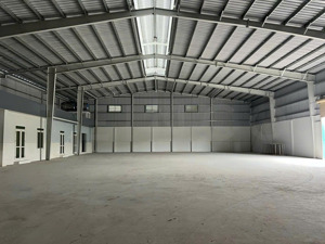 kho xưởng 1.200 m² có pccc, mặt tiền đường quốc lộ 61c, lộ container