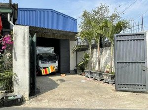 bán kho 6x27m kp3 phường trảng dài sổ riêng kho xây dựng kiên cố giá 2.4tỷ lh 