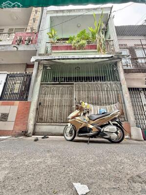 Nhà 2 tầng, ô tô đậu cửa, gần trường TH Tân Hương, 4.5 tỷ