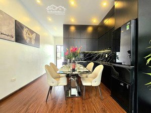 bán nhà võ chí công tây hồ 48m 5t ô tô kd ngõ thông