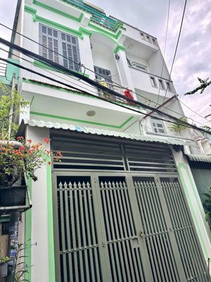 nhà 3 tầng btct - nguyễn thị búp, gần bv q12 - 4,95 tỷ tl - đường xe tải thông